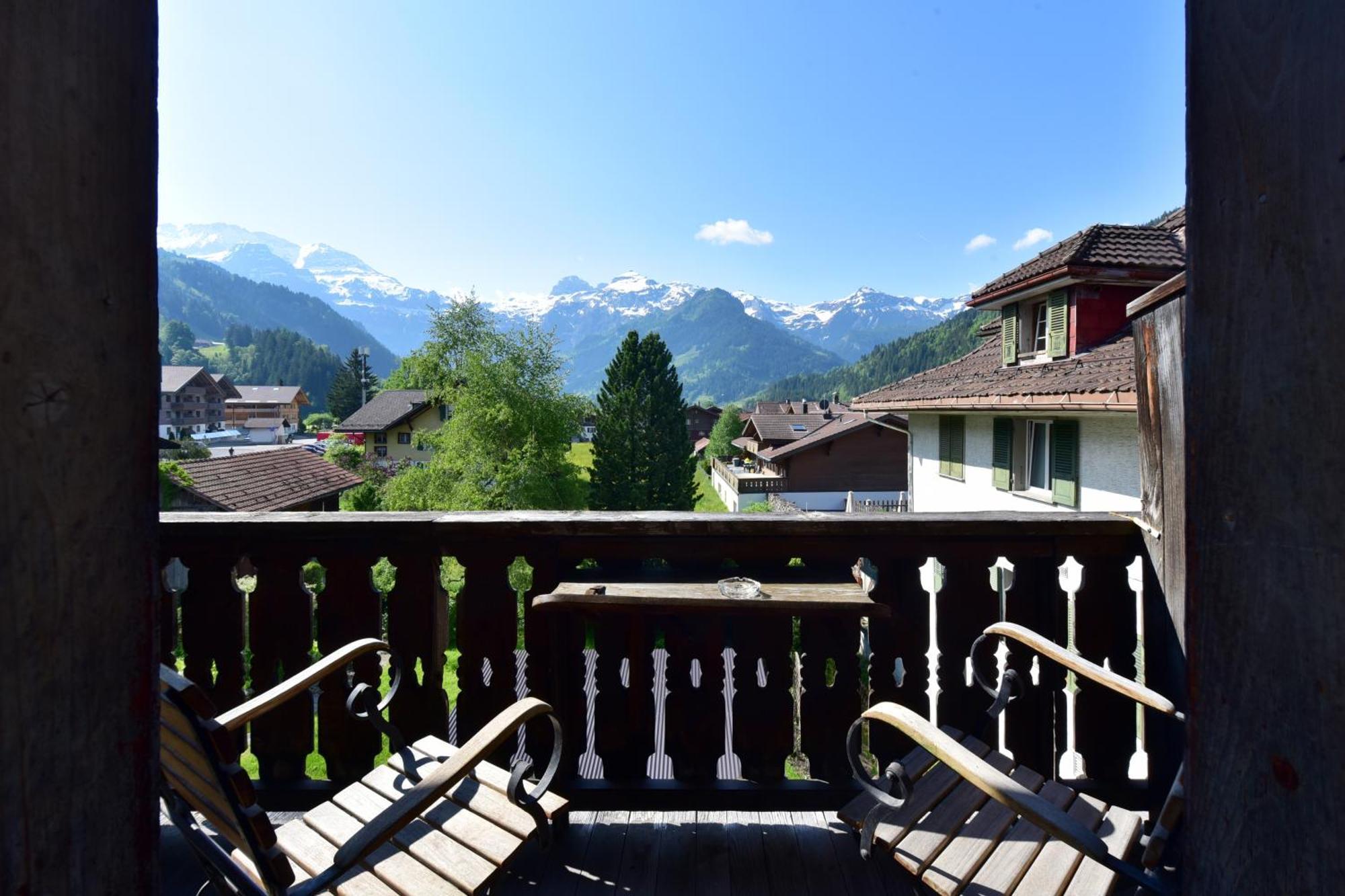 Hotel Sternen Lenk Zewnętrze zdjęcie